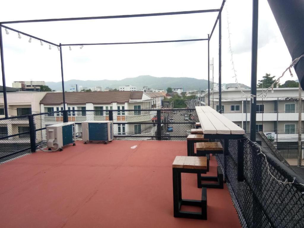 The 25 Hostel Хатъяй Экстерьер фото
